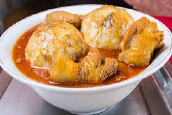 Banku With Chicken and Groundnut Soup